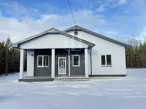 Дом в Свердловская область, Белоярский муниципальный округ, с. ...