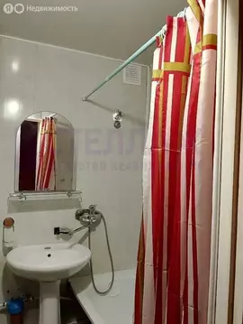 3-комнатная квартира: Джанкой, Советская улица, 21 (57.2 м)