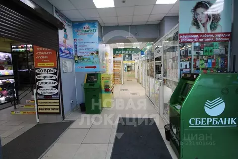 Торговая площадь в Омская область, Омск Заозерный мкр, ул. Бархатовой, ...