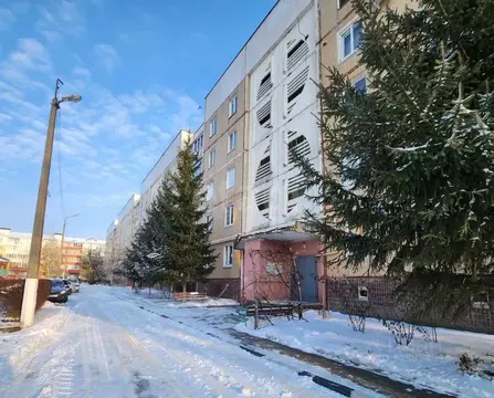 3-к кв. Белгородская область, Шебекино ул. 50 лет Октября, 9 (71.2 м)