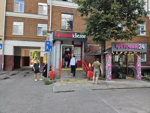 Торговая площадь в Москва Онежская ул., 9/4 (137 м)