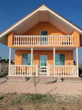 Дом в Крым, Сакский район, с. Штормовое  (55 м)