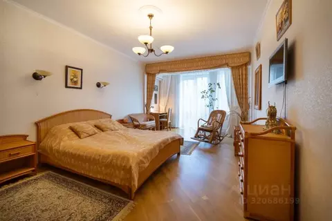 2-к кв. Калининградская область, Зеленоградск ул. Ткаченко, 1 (71.0 м)