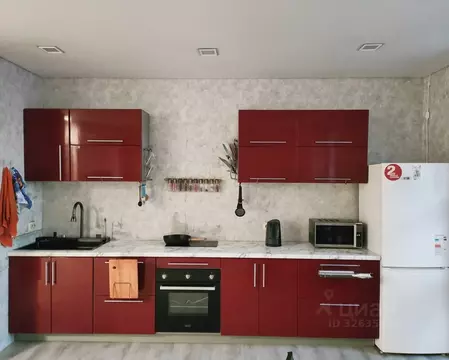 2-к кв. Омская область, Омск ул. 1-ой Красной Звезды, 73 (79.1 м)