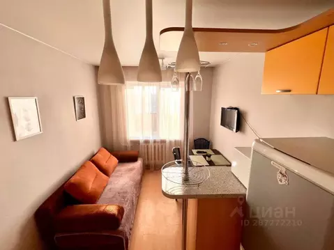 1-к кв. Тюменская область, Тюмень ул. 50 лет Октября, 29 (90.0 м)