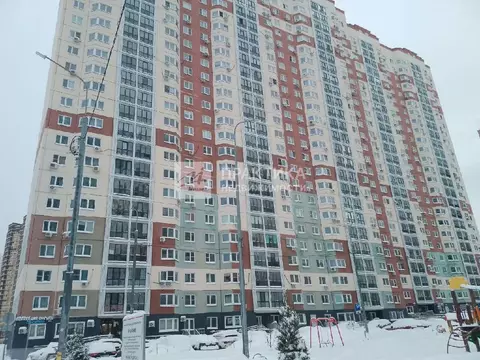 Продается 2-комнатная квартира