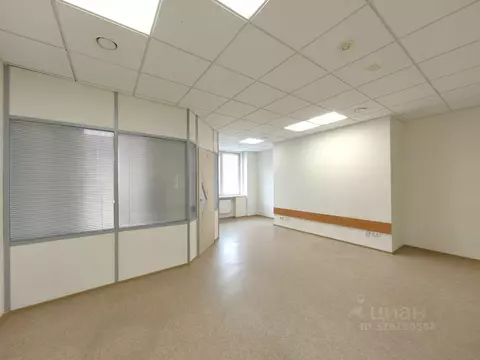 Офис в Санкт-Петербург Коломяжский просп., 33 (84 м)