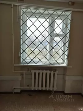 Помещение свободного назначения в Сахалинская область, Смирных пгт ул. ...