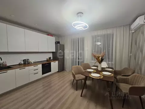 3-к кв. Свердловская область, Екатеринбург ул. Репина, 52 (90.0 м)