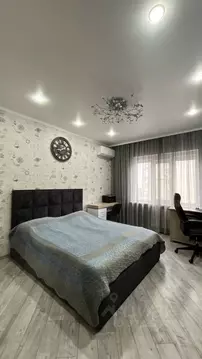 3-к кв. Краснодарский край, Краснодар ул. Александра Покрышкина, 4/4 ...