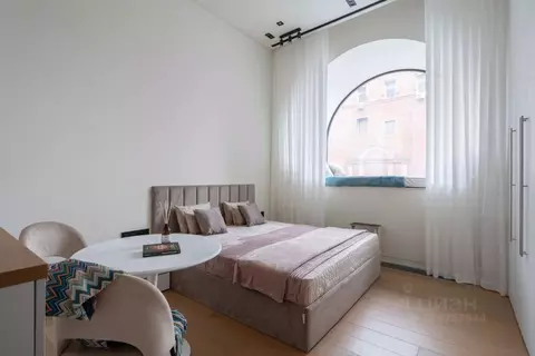 Студия Москва Зубовский бул., 5С2 (29.0 м)