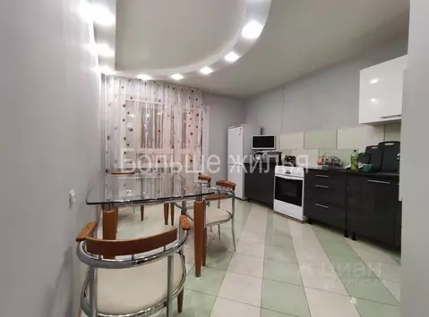 3-к кв. Волгоградская область, Волгоград ул. Хользунова, 18/1 (85.0 м)