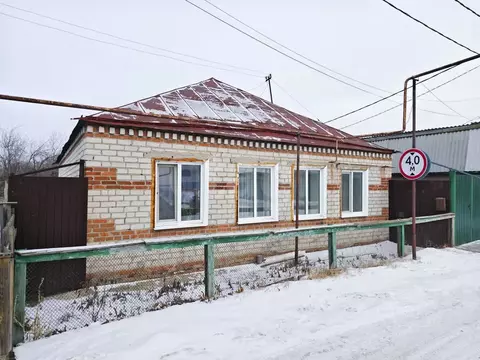 Дом в Тюменская область, Тюмень Парфеново мкр, ул. Муллы-Нур Вахитова ...