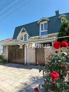 Дом в Крым, Симферополь ул. Енисейская (258 м)