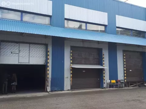 Склад (2056 м)