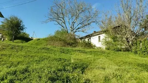 Дом в Крым, Бахчисарайский район, Голубинское с/пос, с. Путиловка ул. ...