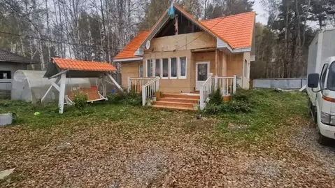 Дом в Свердловская область, Верхнее Дуброво пгт ул. Светлая, 18 (137 ...