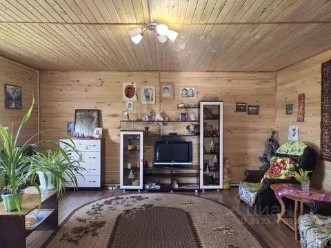 Дом в Пензенская область, Лунинский район, с. Лесной Вьяс ул. Большая ...