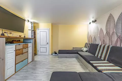 3-к кв. Москва ул. Гурьянова, 4К1 (77.0 м)