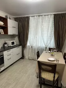 1-к кв. Татарстан, Казань ул. Рауиса Гареева, 78А (45.0 м)