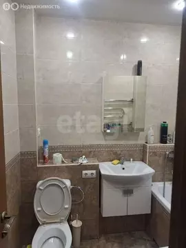 1-комнатная квартира: Омск, улица Леонида Маслова, 2 (43.2 м)