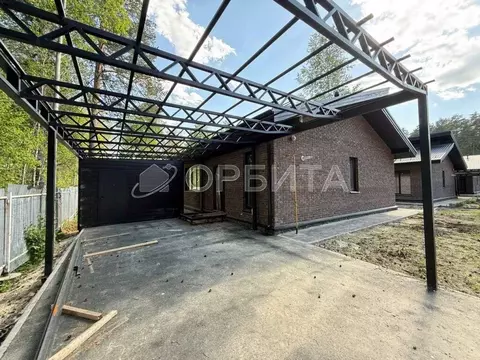 Дом в Тюменская область, Тюменский район, с. Перевалово  (117 м)