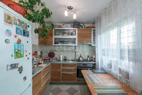 3-к кв. Омская область, Омск Заозерный мкр, ул. Бархатовой, 3В (63.3 ...