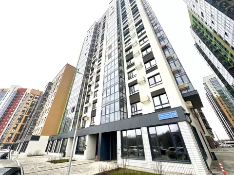 2-к кв. Татарстан, Казань ул. Генерала Махмута Гареева, 19 (60.0 м)