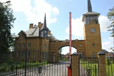 Дом в Ленинградская область, Всеволожский район, Колтушское городское ...