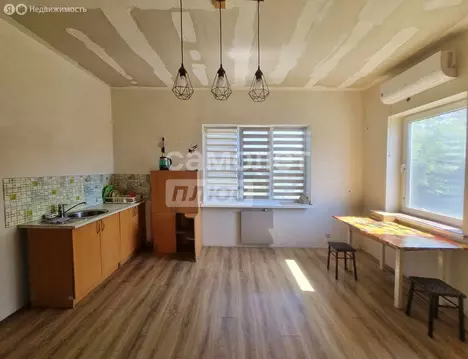 Дом в Приморско-Ахтарск, садовое товарищество Маяк, Грушевая улица, 40 ...