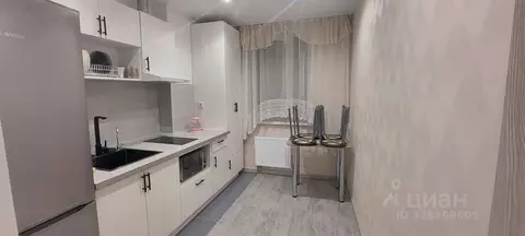 1-к кв. Волгоградская область, Волгоград ул. Имени Старшего Лейтенанта ...