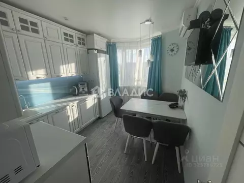 4-к кв. Москва ул. Авиаторов, 5к6 (89.7 м)