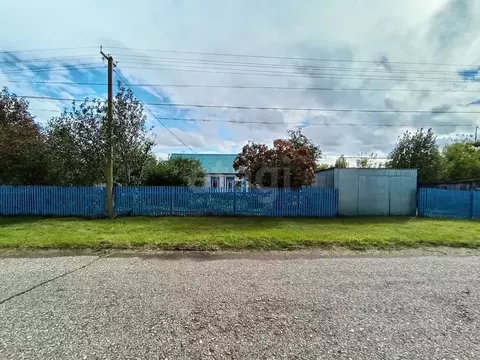 Дом в Башкортостан, Стерлитамакский район, с. Первомайское ул. Дружбы ...
