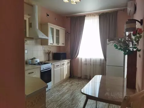 2-к кв. Крым, Евпатория просп. Ленина, 49 (65.0 м)