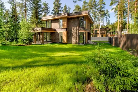 Коттедж, 275 м