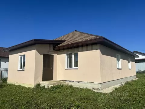 Дом в Свердловская область, Белоярский муниципальный округ, пос. ...