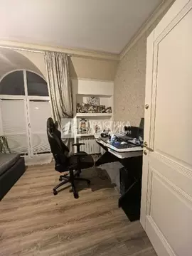 Продается 3-комнатная квартира