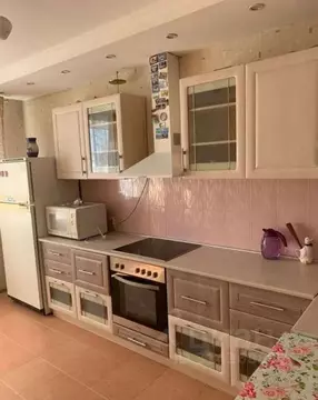 2-к кв. Тюменская область, Тюмень Холодильная ул., 118 (57.0 м)