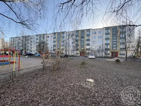 1-к кв. Ленинградская область, Отрадное Кировский район, ...