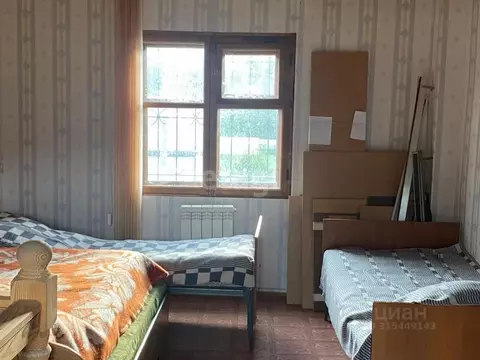 Дом в Свердловская область, Горноуральский муниципальный округ, с. ...