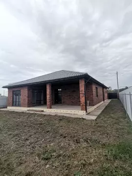 Дом в Самарская область, Ставропольский район, с. Подстепки Вишневая ...