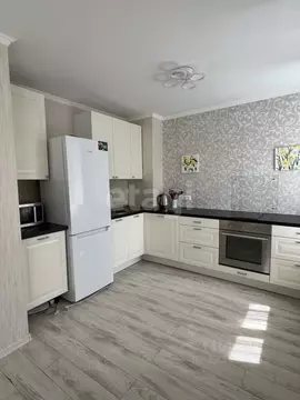 2-к кв. Тюменская область, Тюмень ул. 50 лет Октября, 26 (73.2 м)