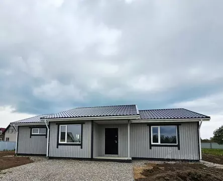 Дом в Псковская область, Псковский район, Писковичская волость, д. ...