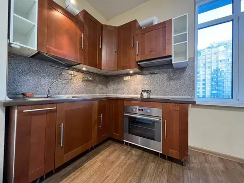 2-к кв. Санкт-Петербург просп. Народного ополчения, 10 (78.0 м)