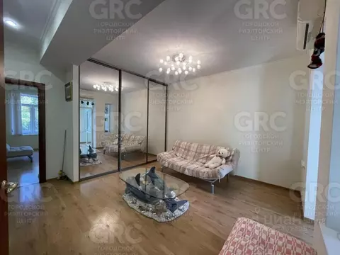 2-к кв. Краснодарский край, Сочи ул. Конституции СССР, 22 (60.0 м)