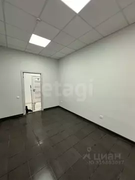 Помещение свободного назначения в Тюменская область, Тюмень ул. 50 лет ...