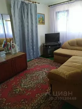 Дом в Крым, Ленинский район, Войковское с/пос, с. Курортное ул. ...