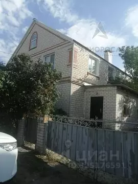 Дом в Волгоградская область, Суровикино Дубравная ул. (150 м)