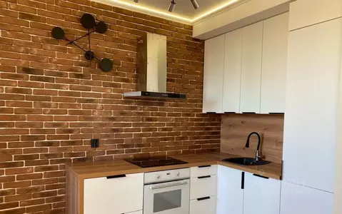 2-к кв. Омская область, Омск ул. Перелета, 28 (67.0 м)