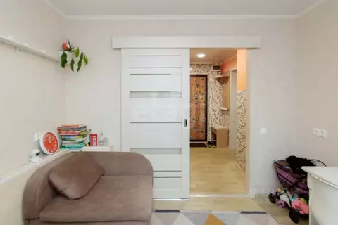 1-к кв. Тюменская область, Тюмень ул. Александра Логунова, 12 (32.5 м)